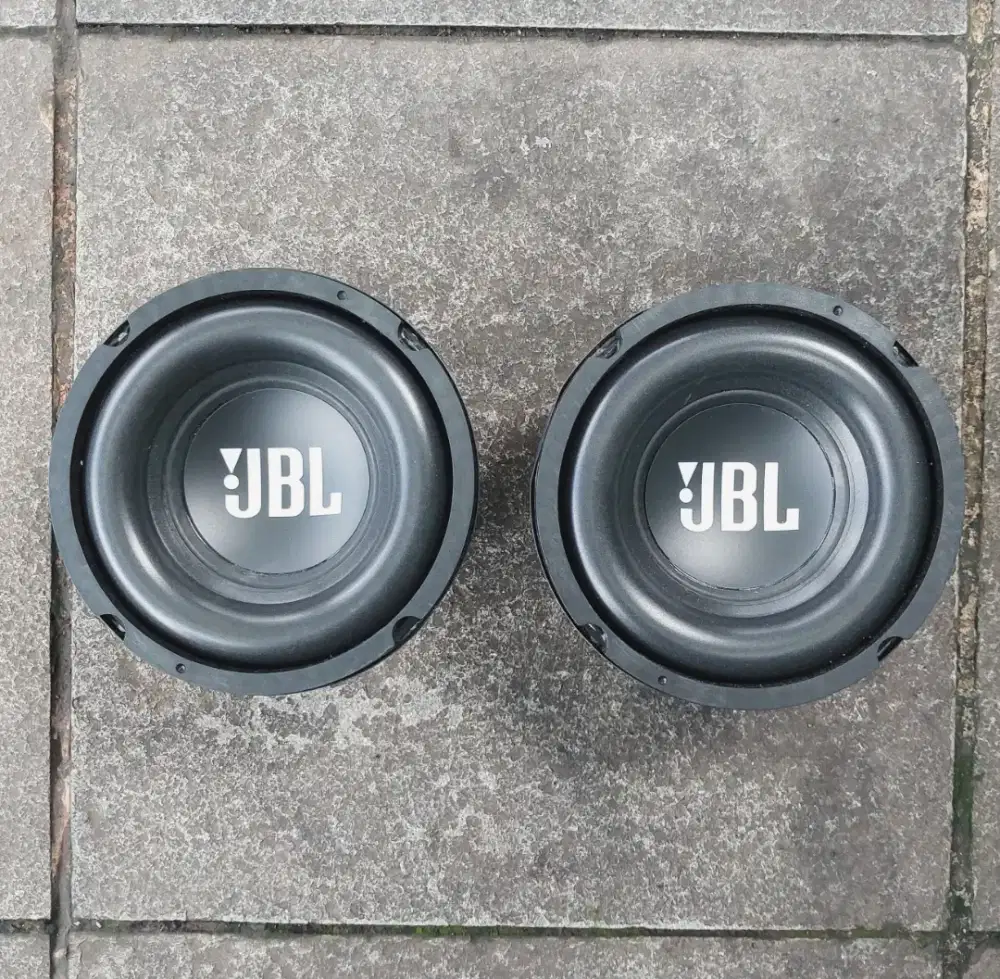 Speaker JBL Woofer Subwoofer 8 inch 200 watt (2 Pcs) • DIJAMIN MANTAP