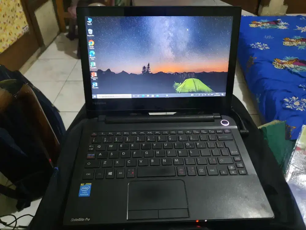 Laptop Murah Layar Sentuh Toshiba Satelite Pro NB10t-A Nego Bensin