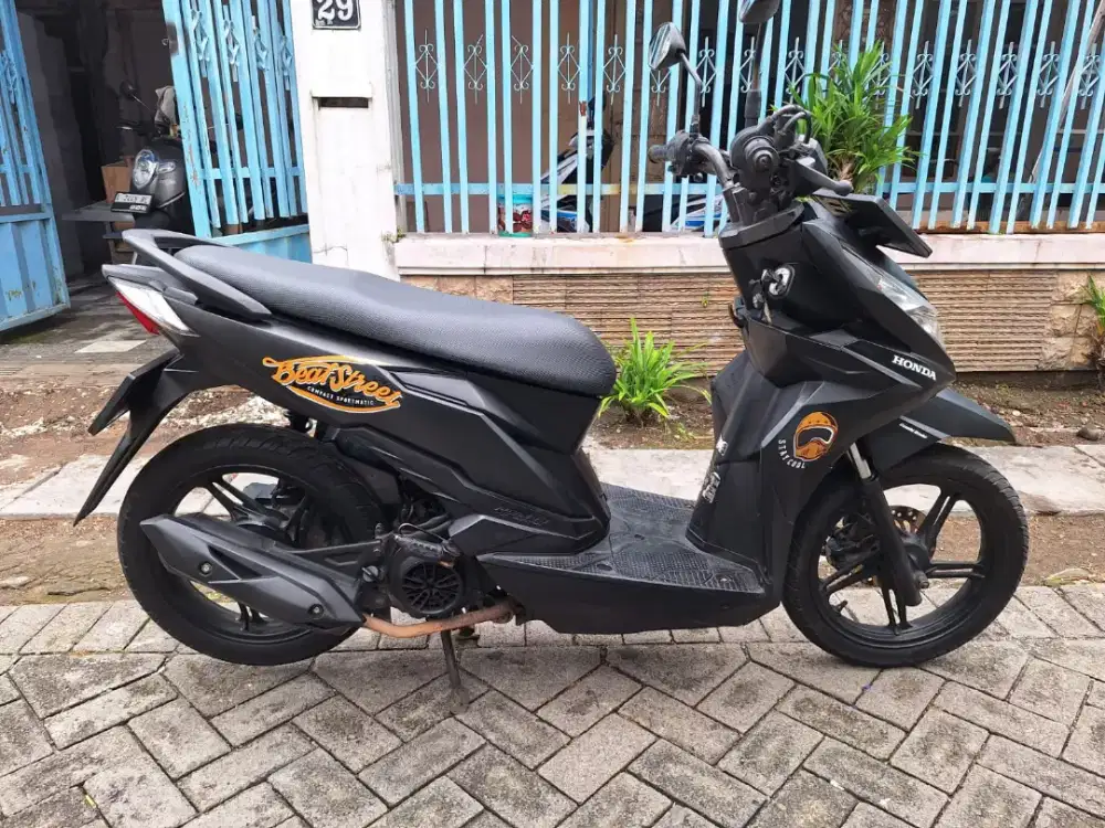 Jual beat street 2019 kondisi sgt bagus siap pakai samsat kdg cowek
