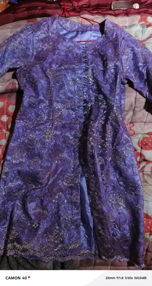 Kebaya modern  warna purple