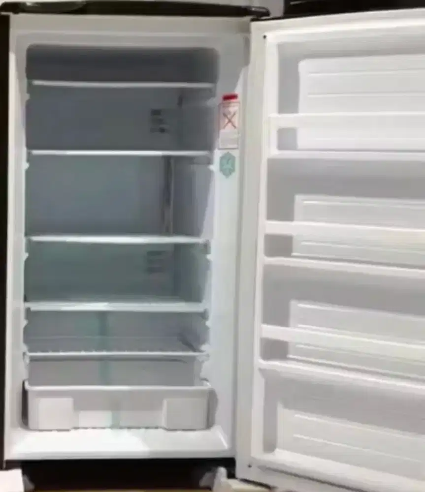 Jual freezer aqua
