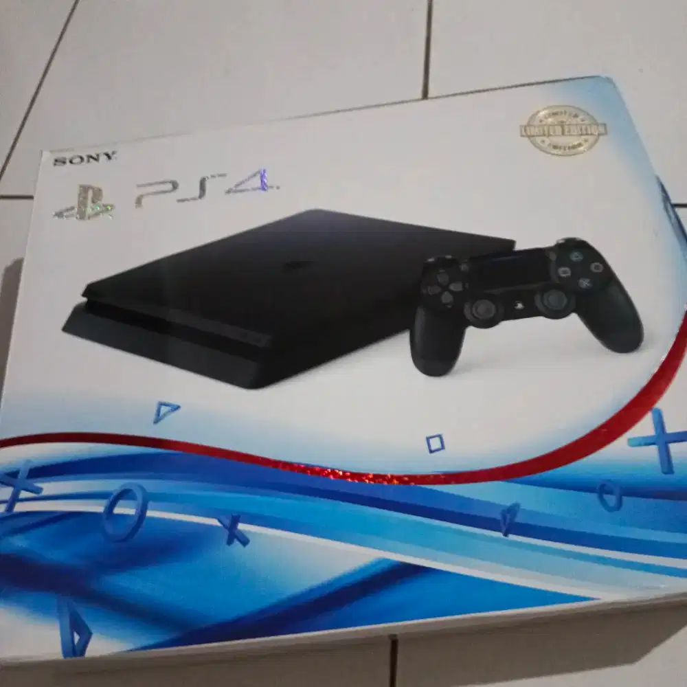 PS 4 Slim hen 12 500 gb