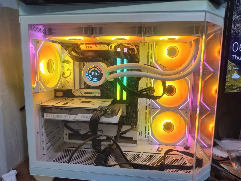 Jual PC rakitan serba putih