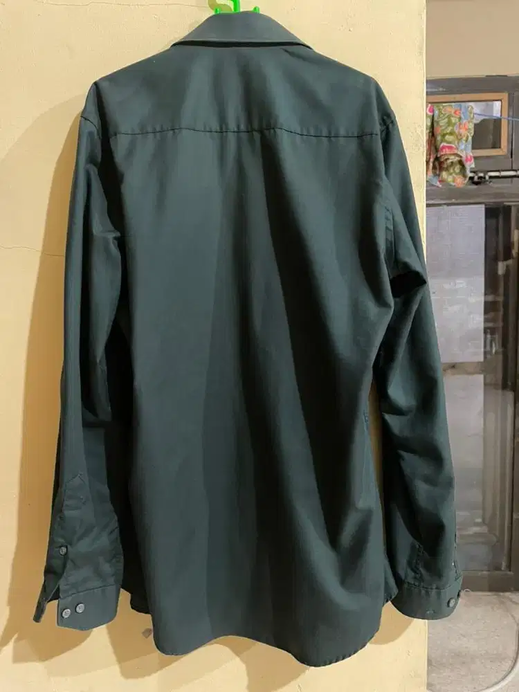 Kemeja Atasan Lengan Panjang