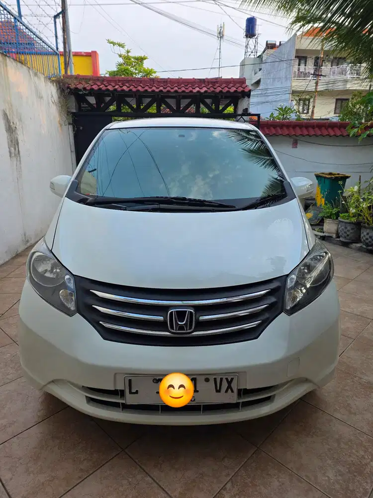 Honda Freed 2012 Bensin