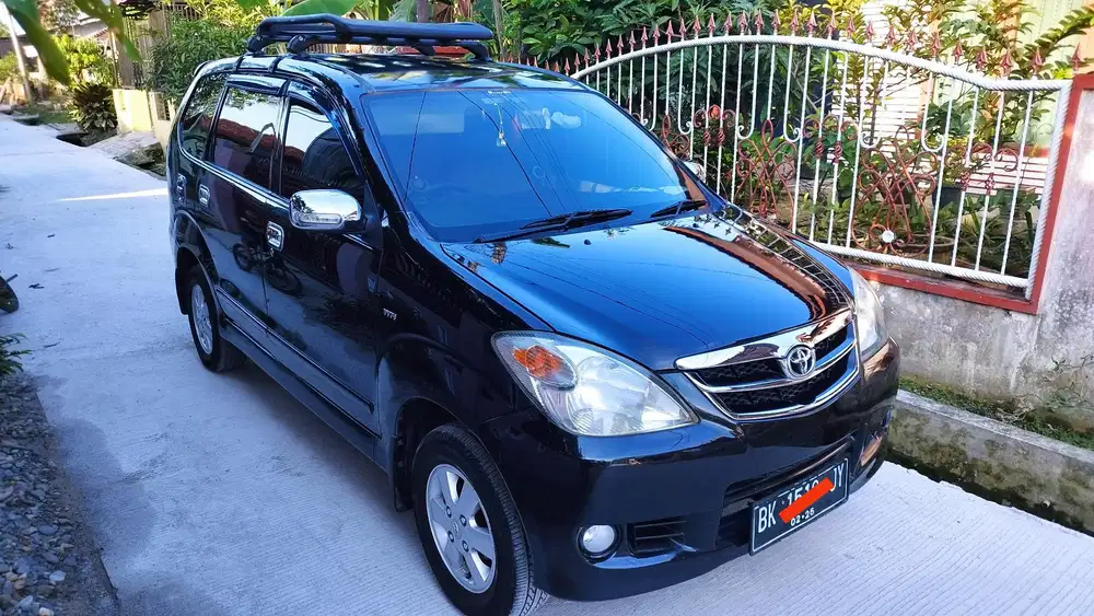 Toyota Avanza 2010 Bensin Pajak Panjang