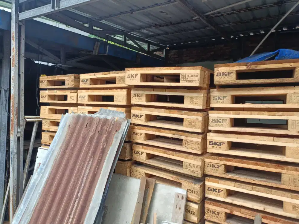 Pallet Kayu Jati Belanda Banyak Ukuran