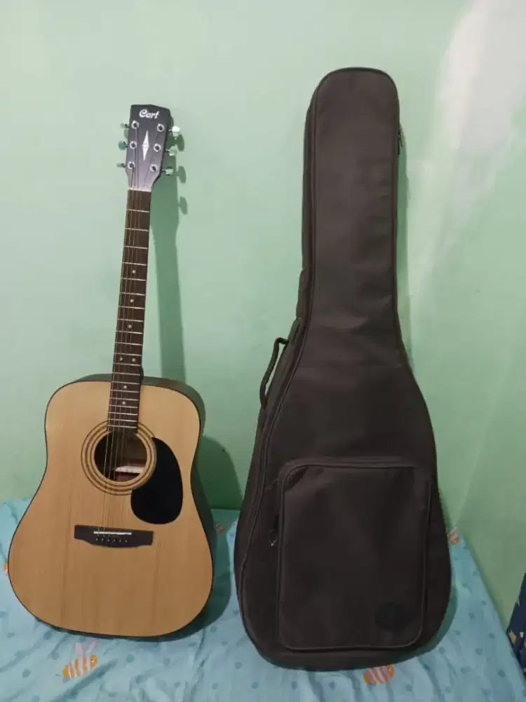Gitar akustik cort ad810 op