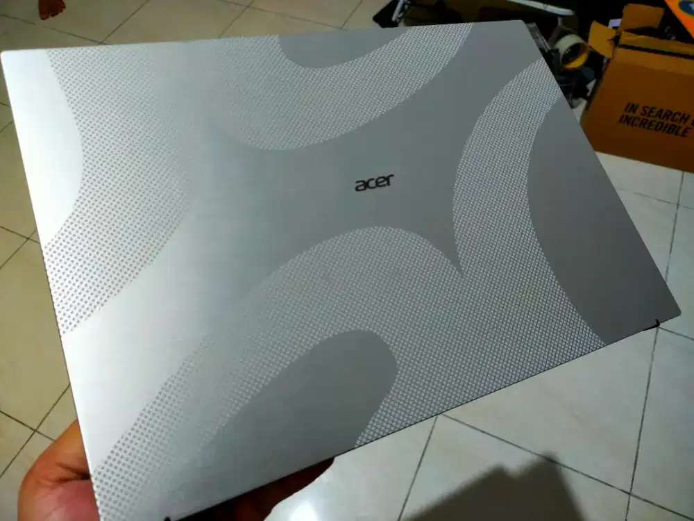 Dijual acer Aspire lite 14 Intel core I5 Ram 16GB SSD 512GB Like new