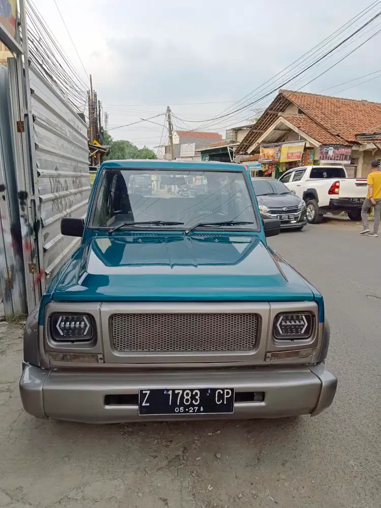 Daihatsu Feroza 1994 Bensin