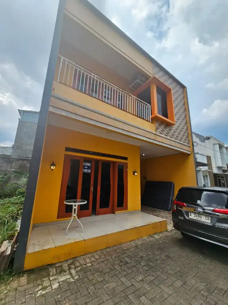 Dijual Rumah cantik dalam cluster