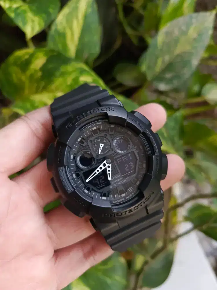 Gshock GA100-1A1DRkondisi Like new  Baru 1bulan Garansi Resmi GAP 2Thn