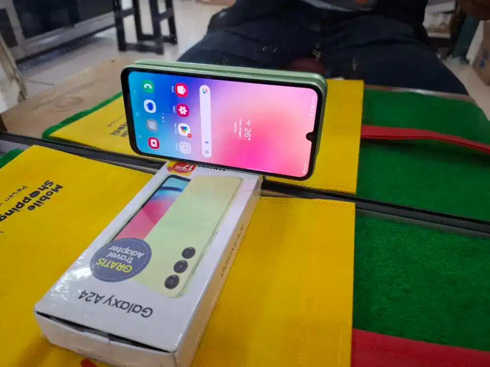 Samsung A24 Ram 8/128 gb lengkap mulus no minus