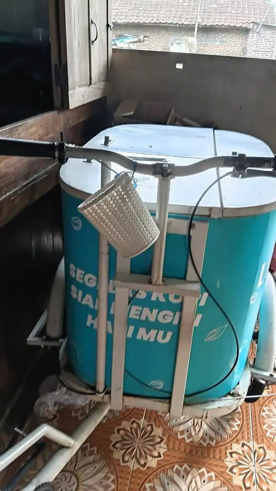 DIJUAL Gerobak Usah Kopi Kelilih Model Sepeda Kayuh (bukan listrik)