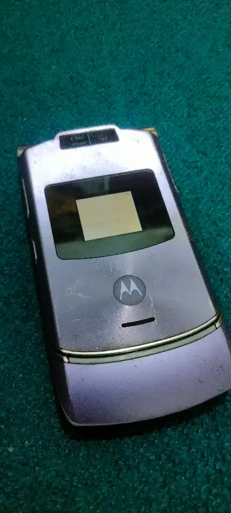 Hp jadul moto v3xx batangan