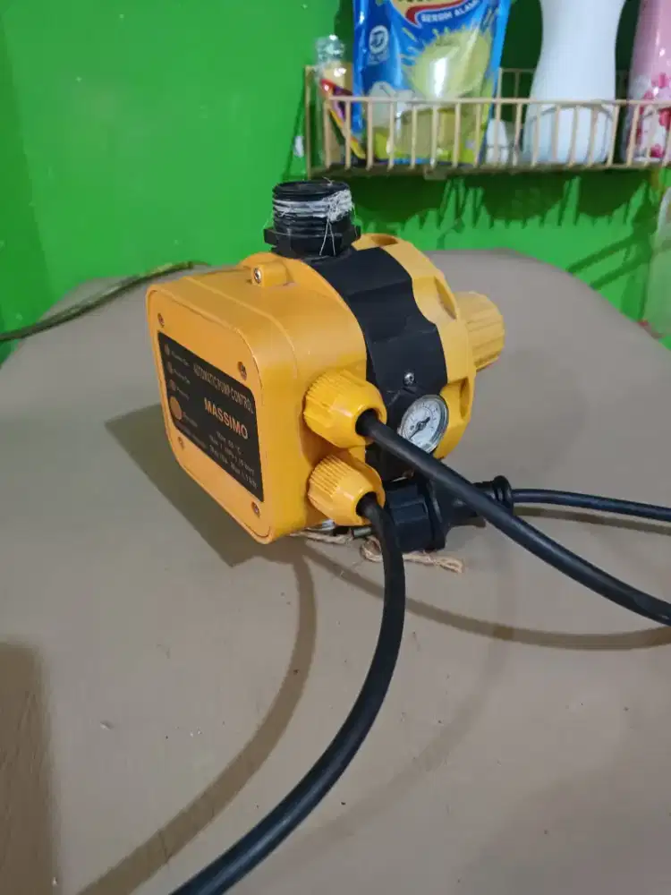 Automatic pump control