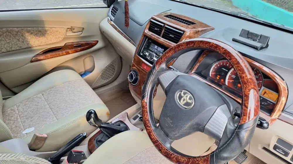 Avanza 1.3 Luxury 2015