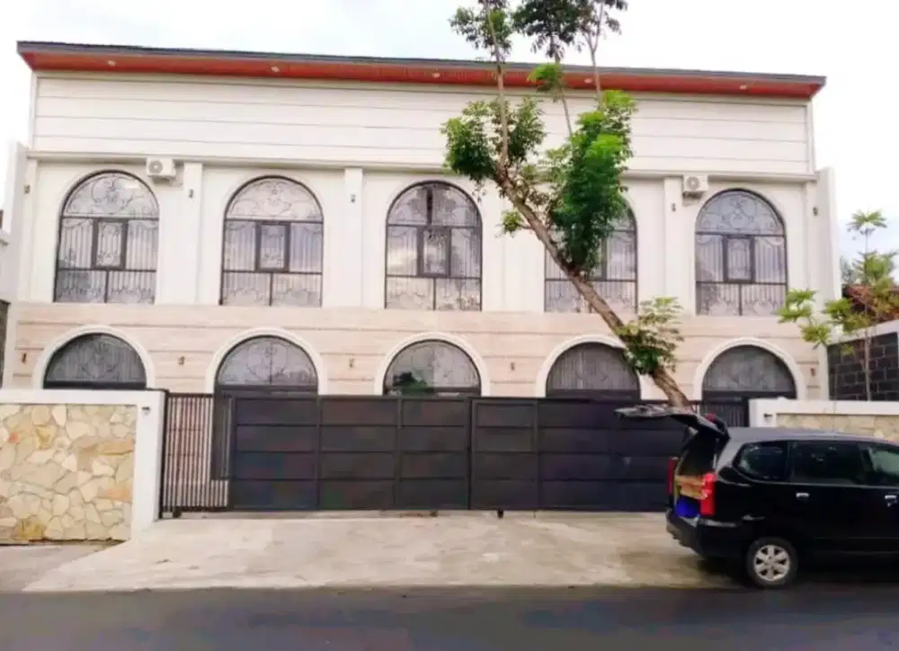 RUMAH MEWAH FULL FURNISH JALAN RAYA MANYARAN GUNUNGPATI