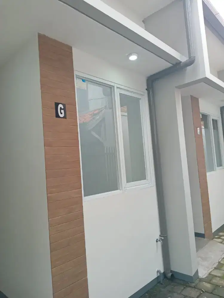 Rumah baru pusat kota dekat king's shoping centre