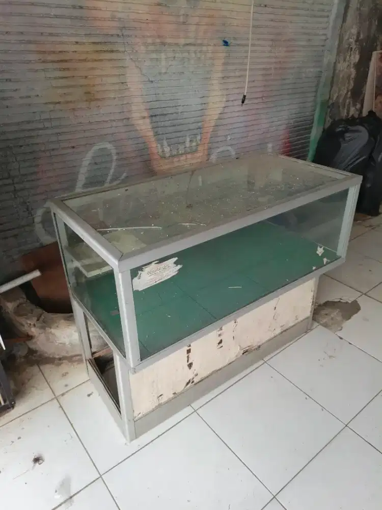 Estalase Pulsa Untuk Konter HP