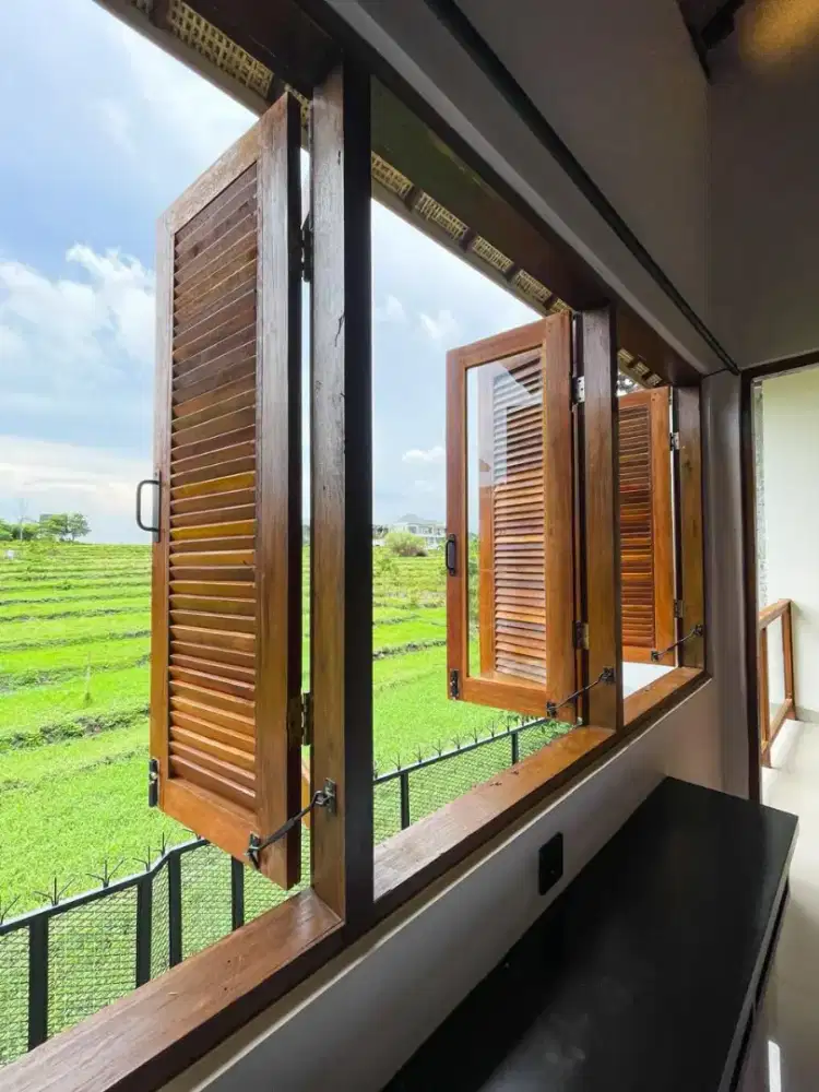 Jual villa lantai 2 full furnished di Jl Bedugul Kerobokan Canggu Bali