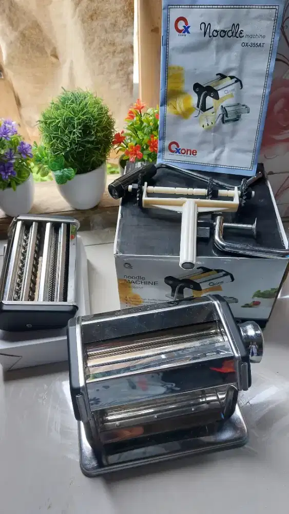 Gilingan mie oxone OX - 355 AT