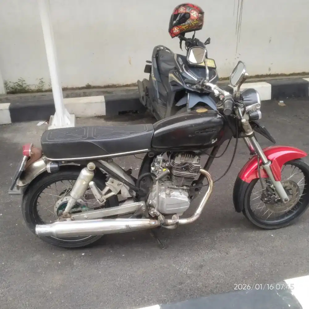 Jual motor CB 100