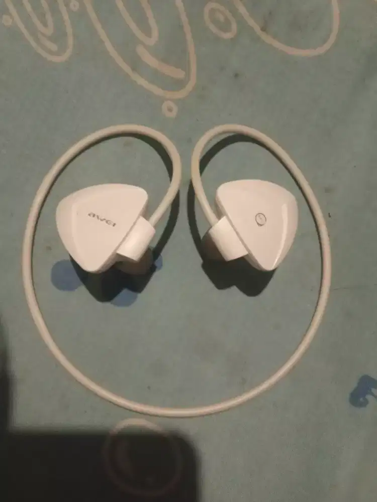 Head set blootot merk AWEI