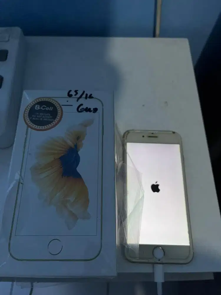 iphone 6s stuck logo apple
