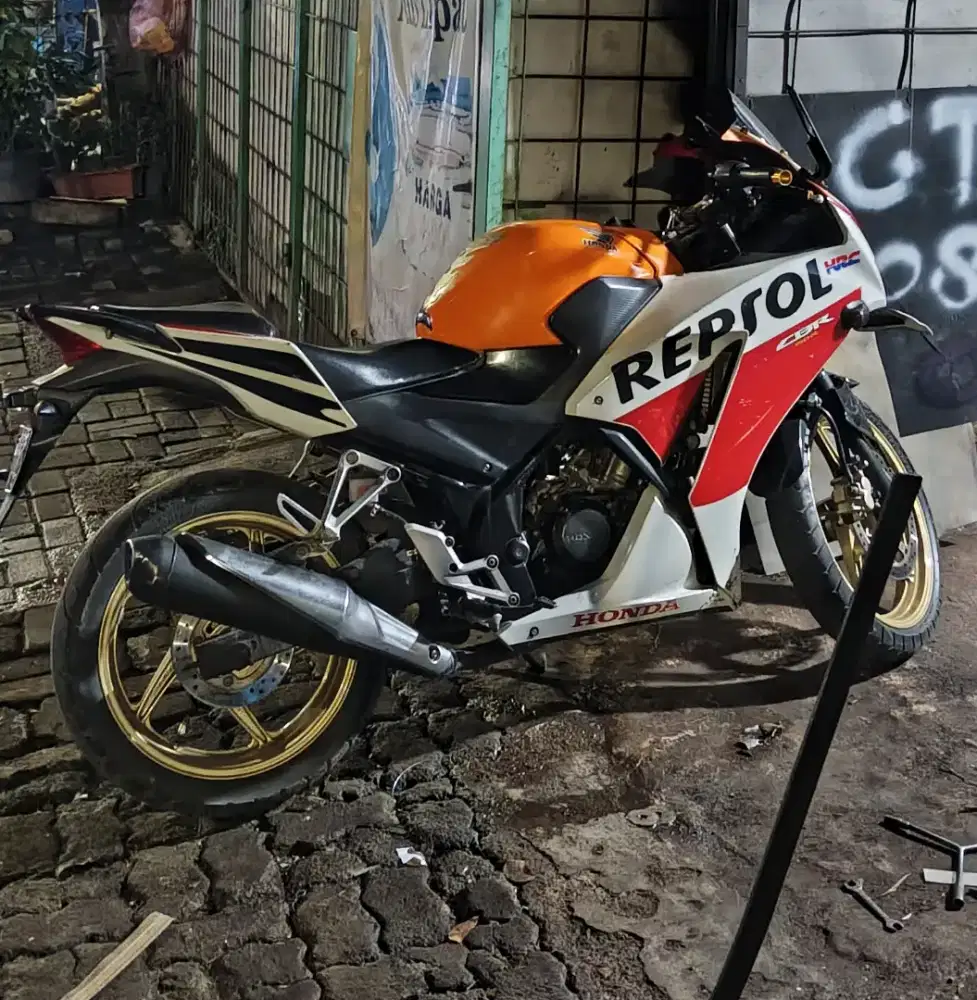 CBR K150R 2014-2015