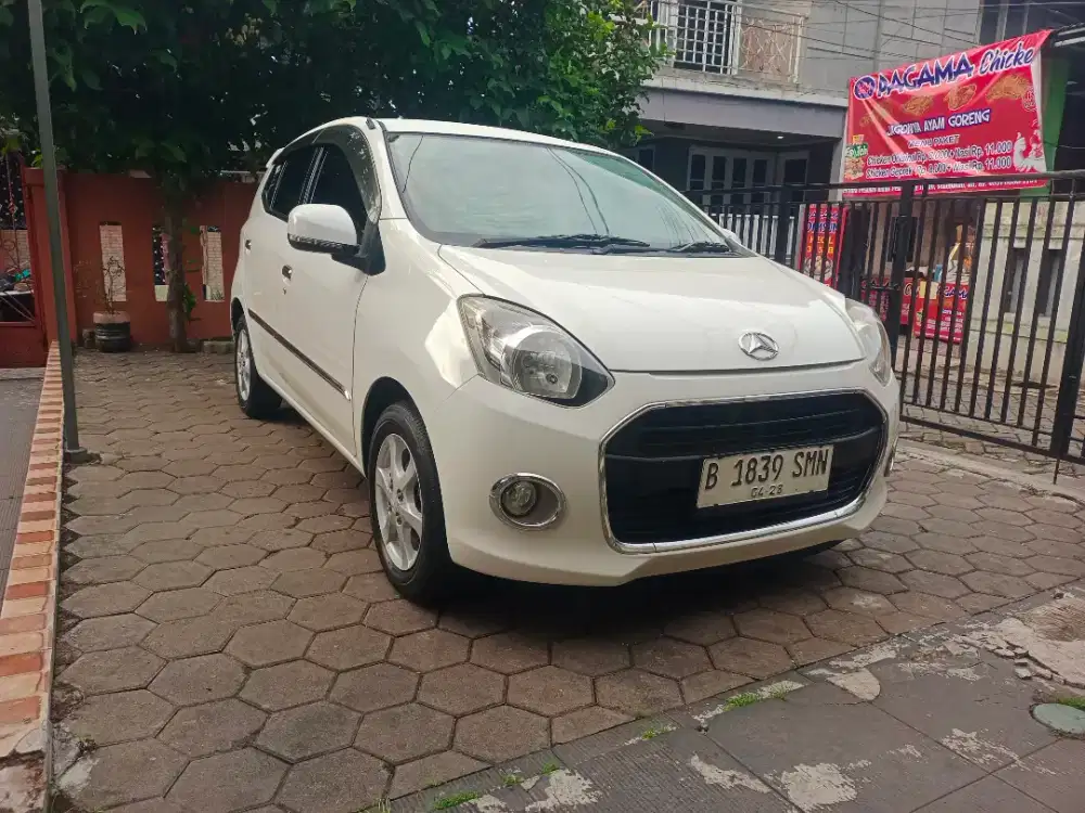DAIHATSU AYLA 1.0 X AT