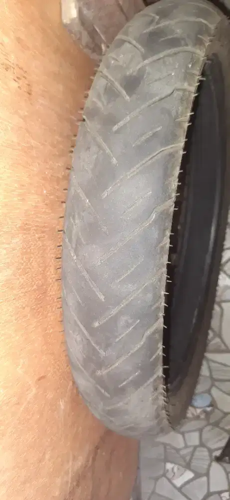 Ban R 14 80/90 serta Ban Dalam