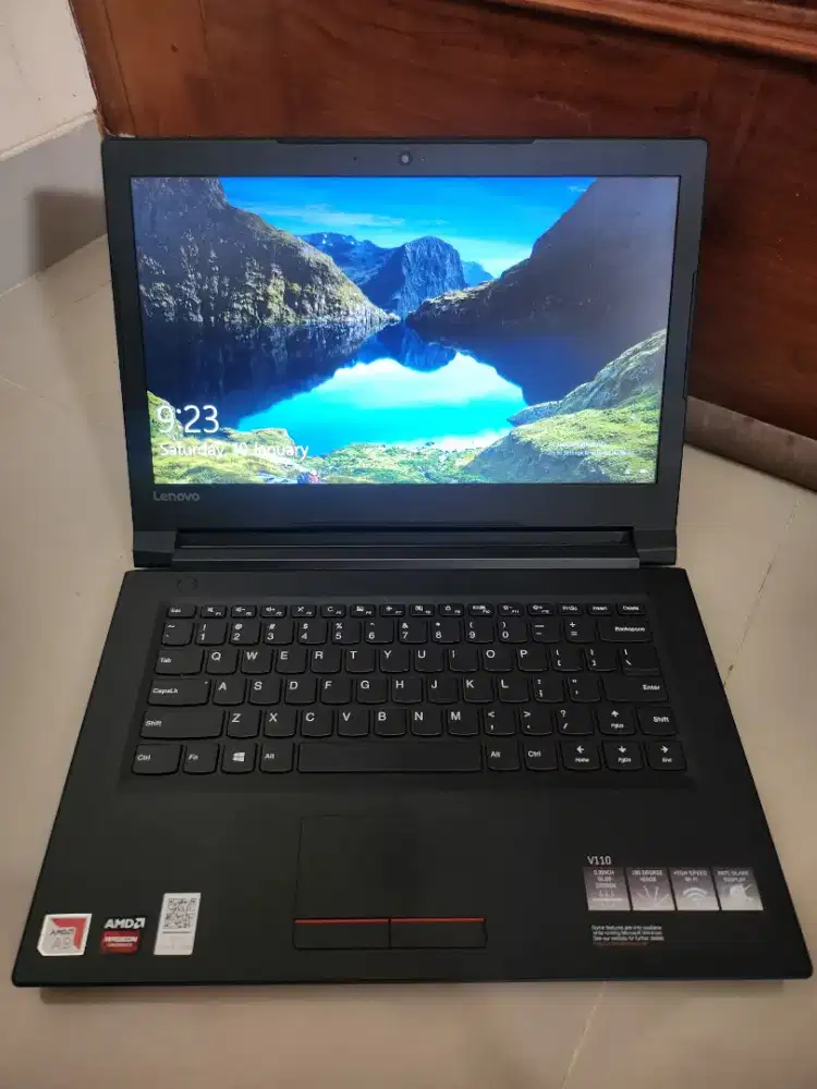 Lenovo 80TC V110 AMD A9 Radeon R5 Ram 4GB mulus laptop charger only