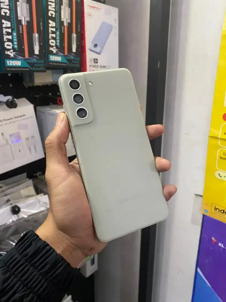 samsung S21 FE 5g olive