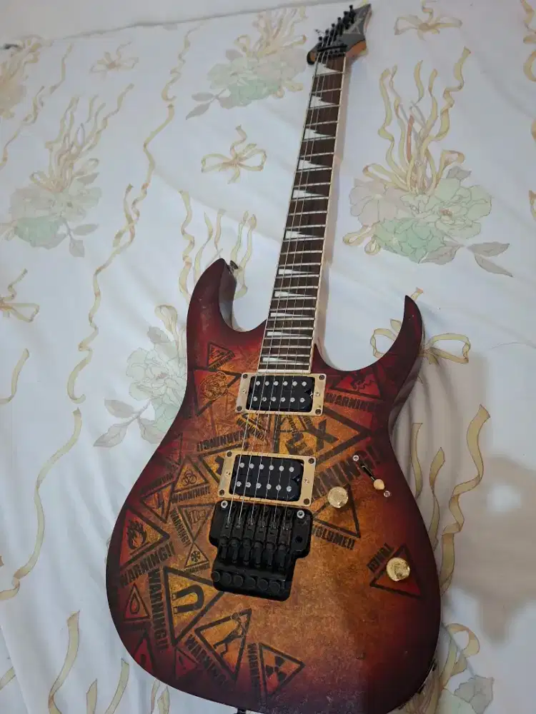 Ibanez RG 320 PG not pacifica rg320