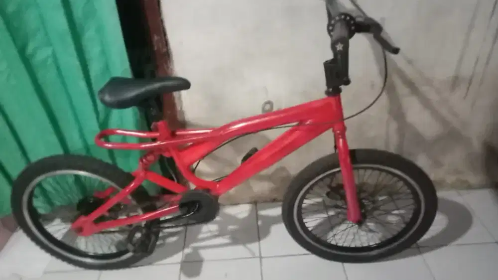 sepeda  bmx  20