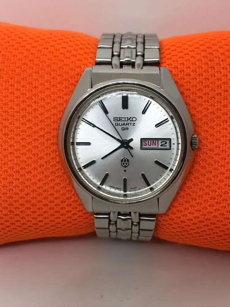 Jam tangan seiko QR