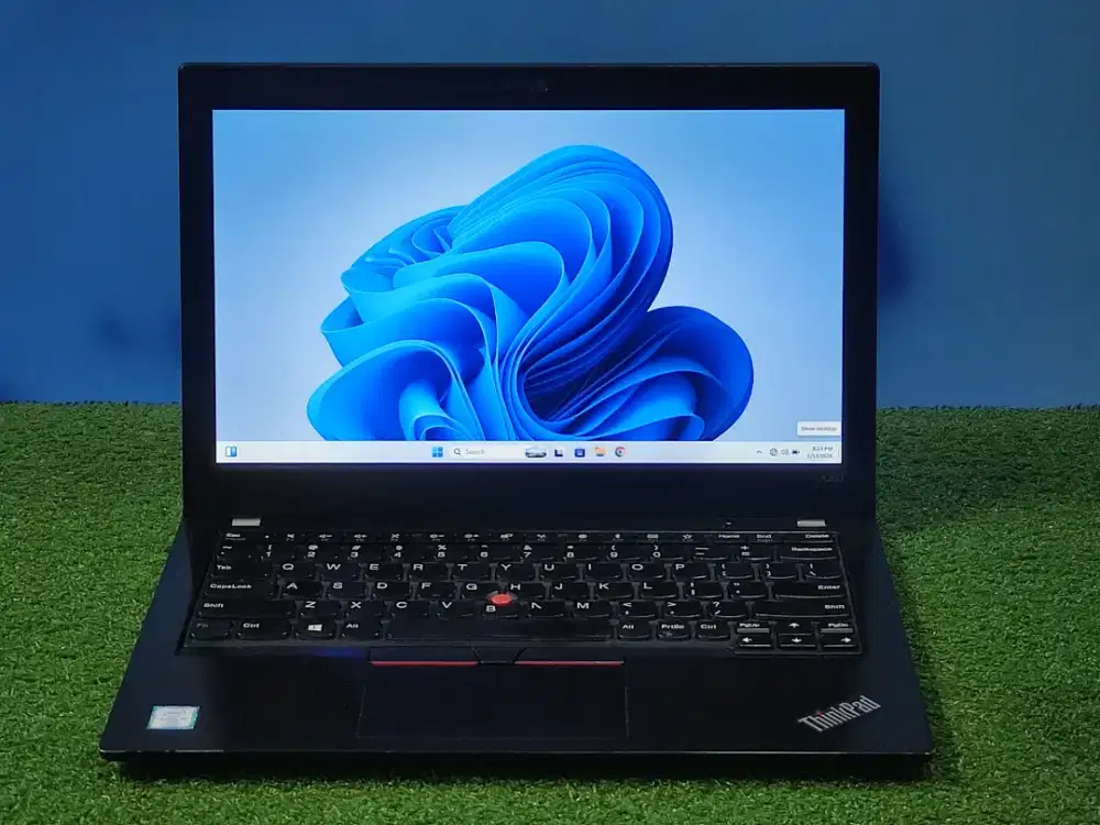 JUAL CEPAT LENOVO THINKPAD X280 i5-8350 RAM 8 GB SSD 256 GB