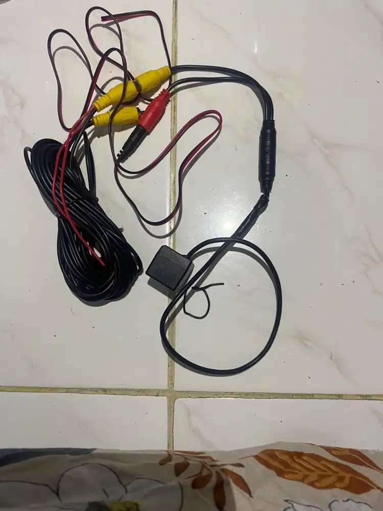 Kamera Mundur Mobil Kondisi 90%