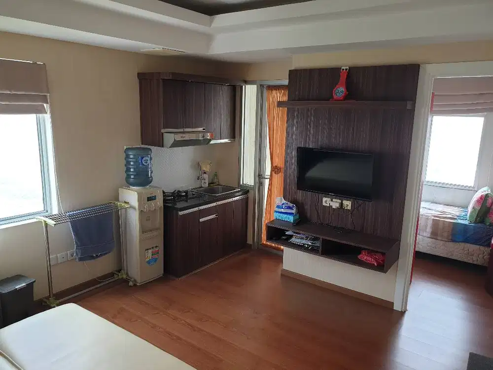 Apartemen Green Lake Twr 1 Southern, Lt.29 AR,View Danau-K.Renang,Neg