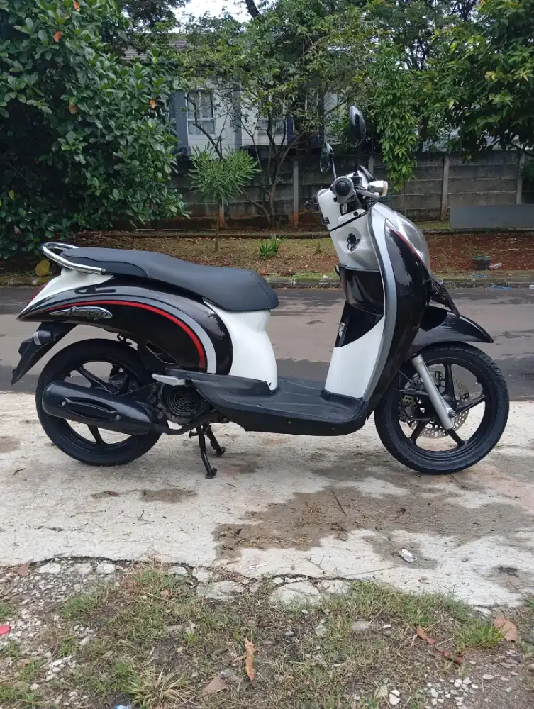 Honda Scoopy karbu 2010 fulori pajak panjang mesin alusss
