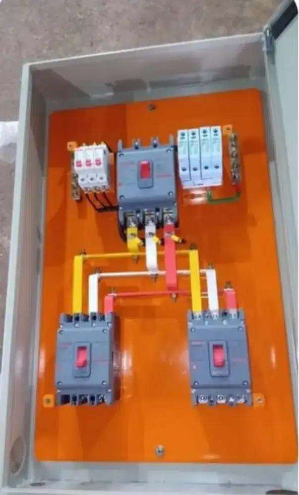 Tukang panel listrik panggilan