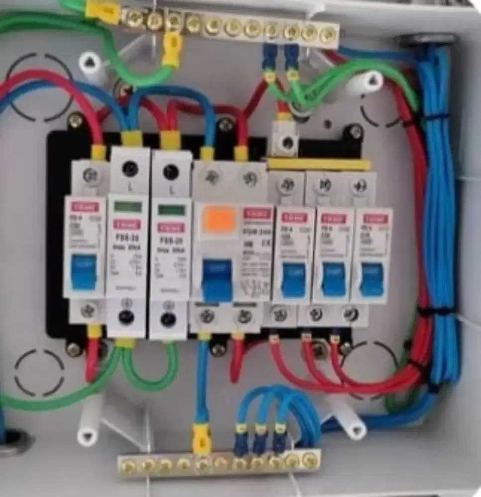Tukang panel listrik panggilan