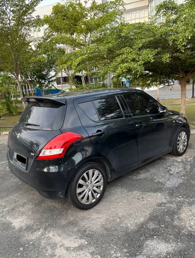 Suzuki Swift 2015 Bensin