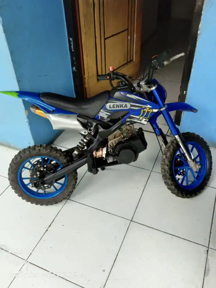 Motor trail anak bahan bakar bensin kondisi normal gda minus