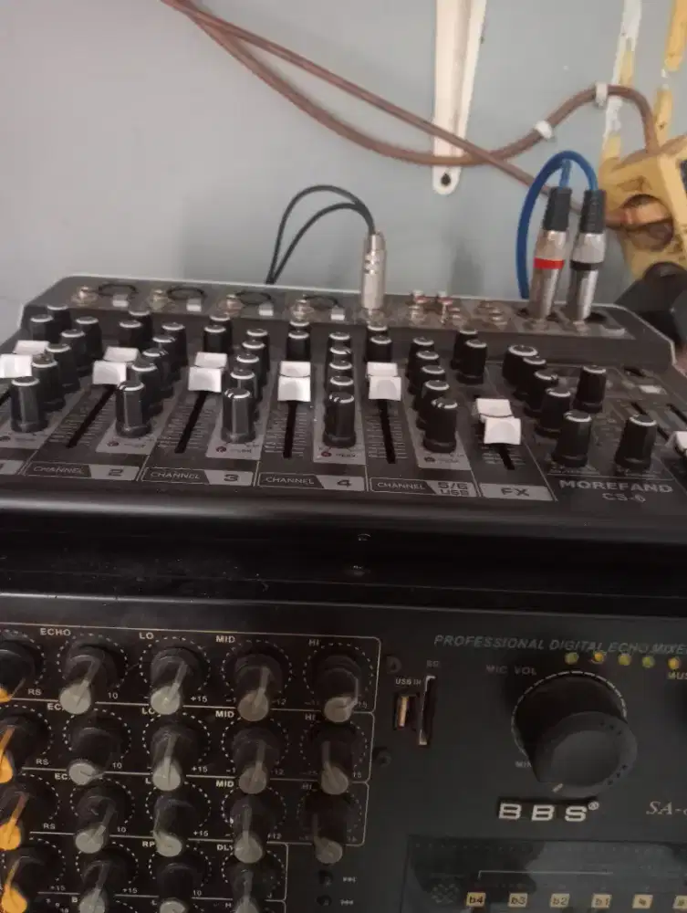 Amplifier+ mixer + salon sepasang ukuran 12 inch