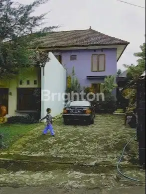 BU – Villa Mewah 2 Lantai Posisi Hook di Temas Batu Malang | 10 Kamar