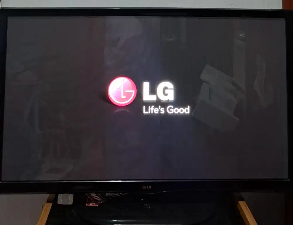 TV LG Plasma 42 Inch 42PN4500