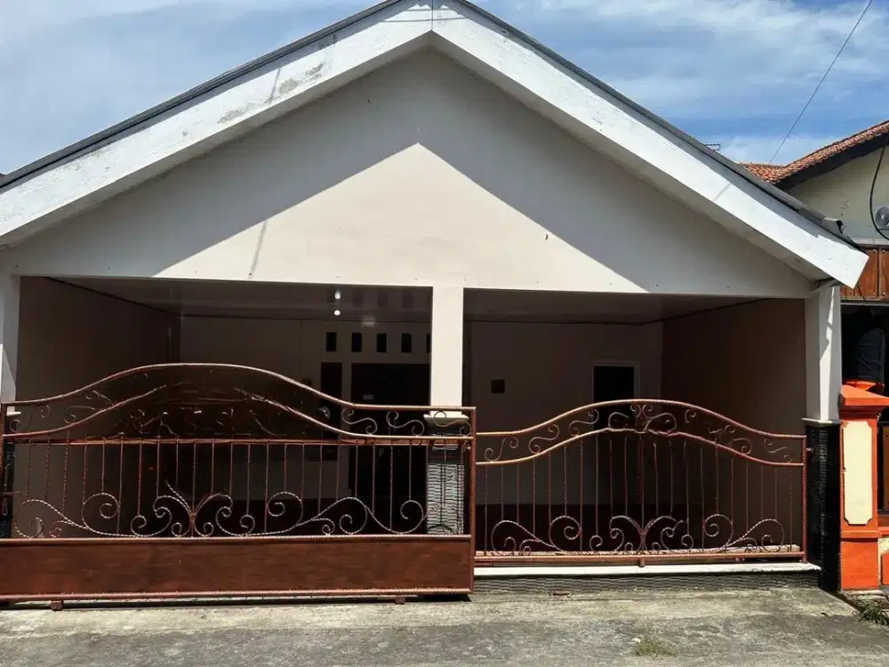 Rumah Siap Huni Dekat RS Karima Utama di Perumahan Villa Nusa Indah Kartosuro Sukoharjo