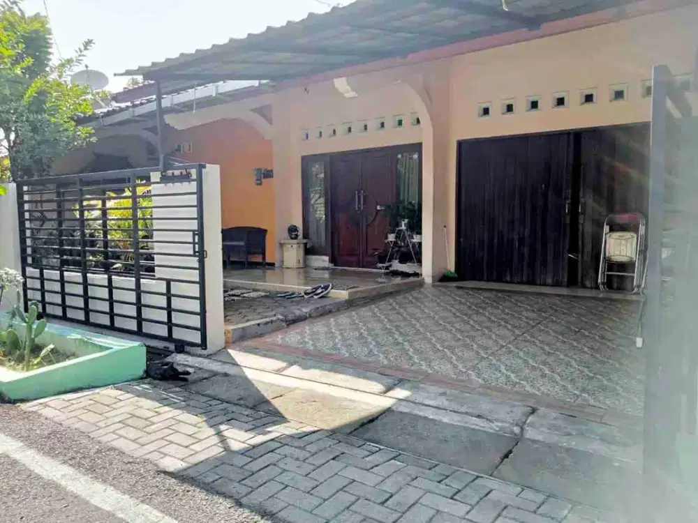 Rumah Siap Huni Tengah Kota Dekat Bandara di Kokorosono Semarang Utara